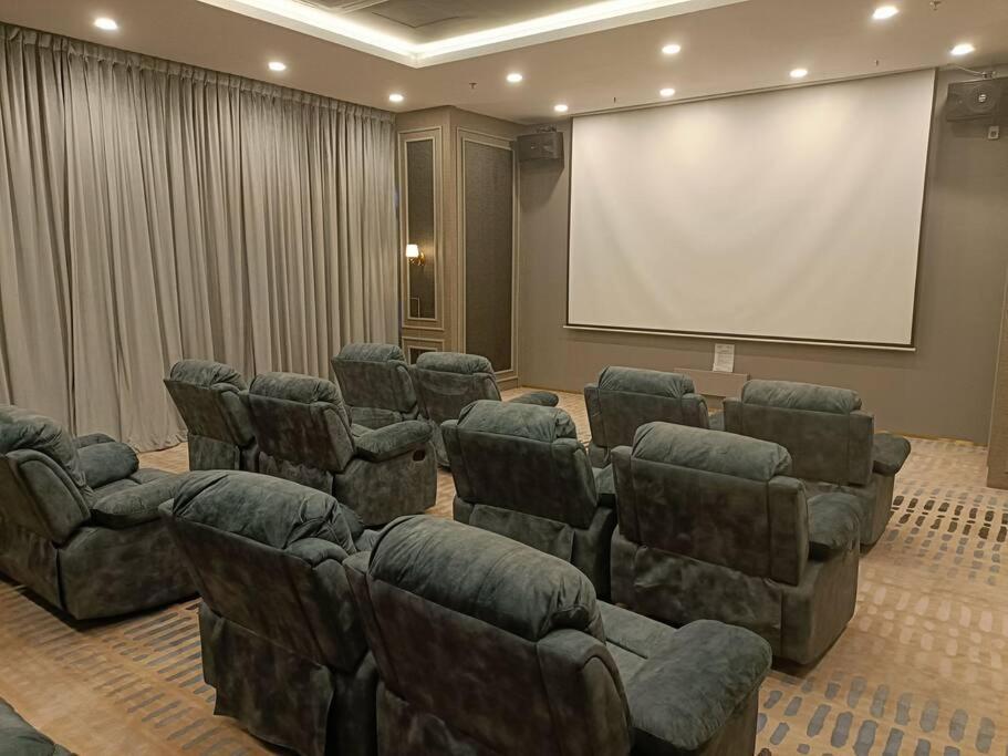 Sky Trees 4 Guests High Floor Smart Tv Garden View A1801 Apartment Johor Bahru Exterior photo