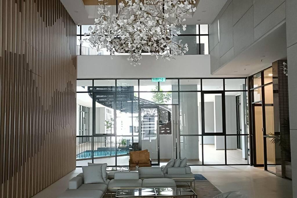 Sky Trees 4 Guests High Floor Smart Tv Garden View A1801 Apartment Johor Bahru Exterior photo
